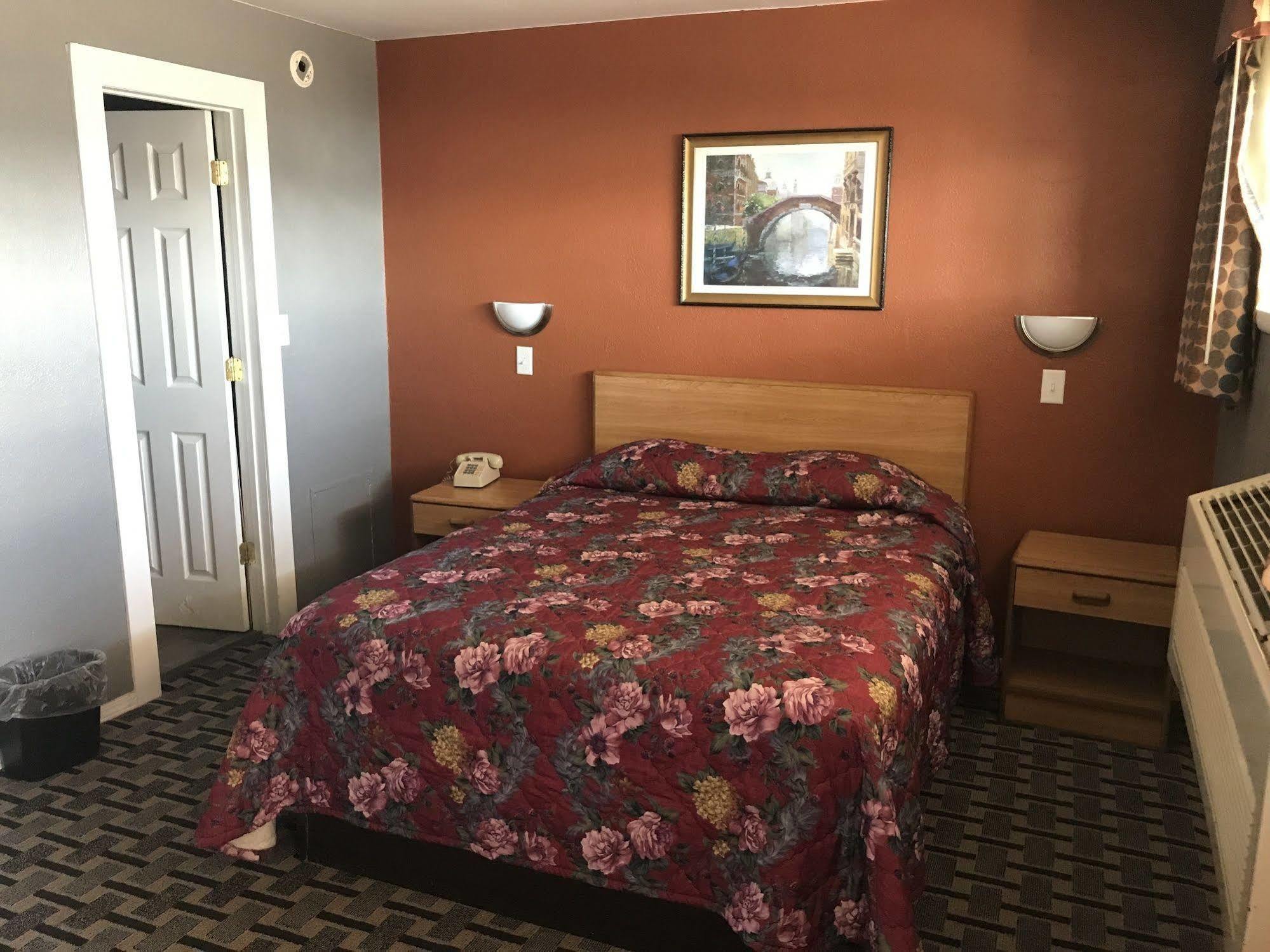 Economy Inn Marshalltown المظهر الخارجي الصورة